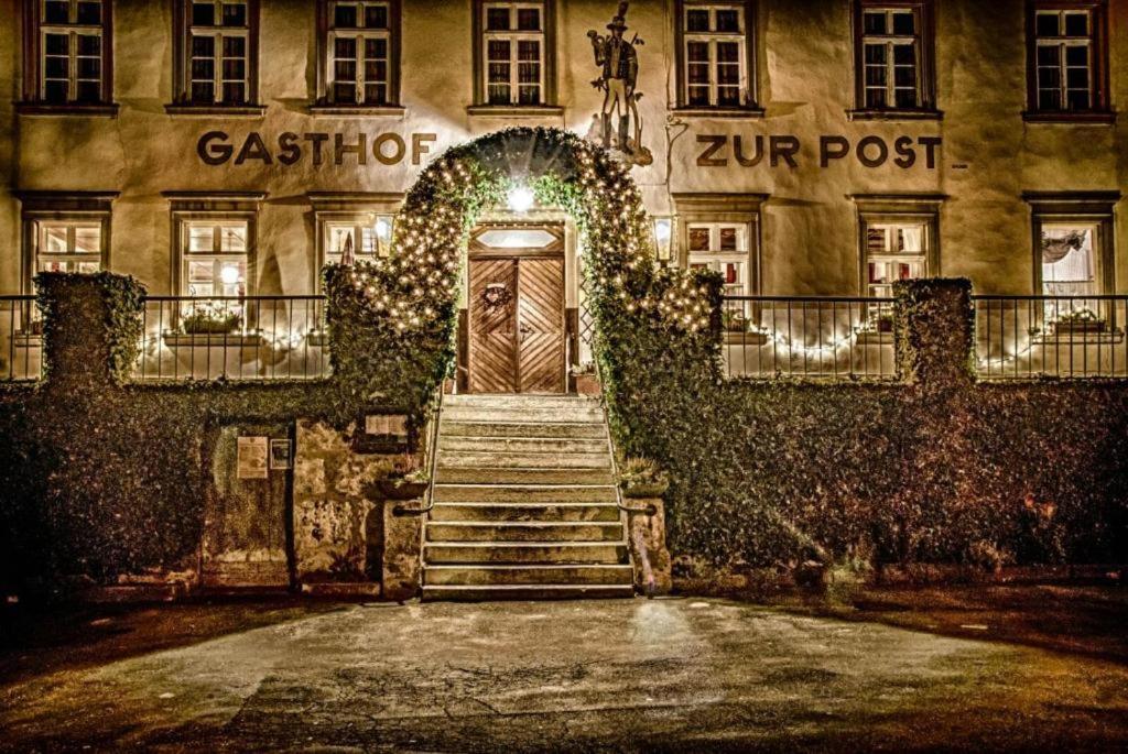 Gasthof Hotel Zur Post Egloffstein ภายนอก รูปภาพ