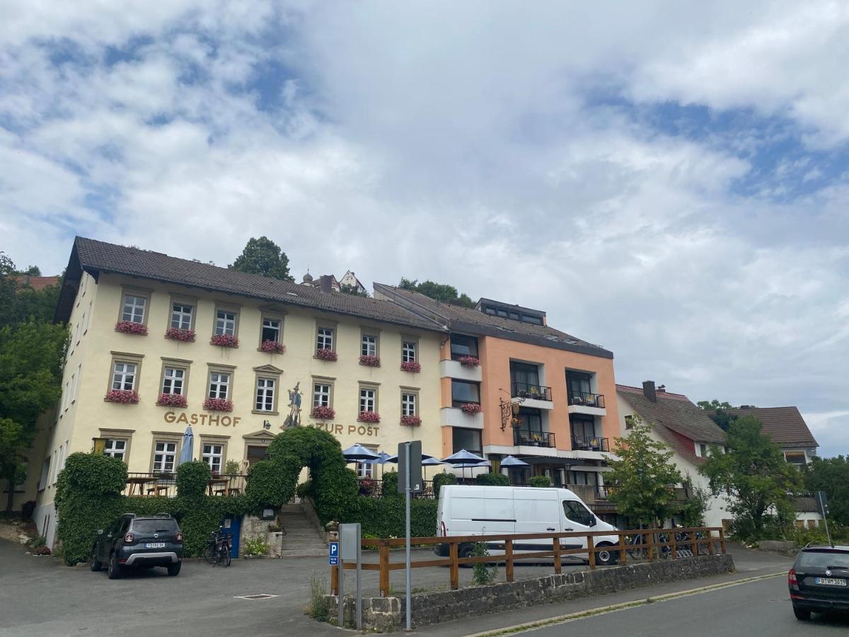 Gasthof Hotel Zur Post Egloffstein ภายนอก รูปภาพ