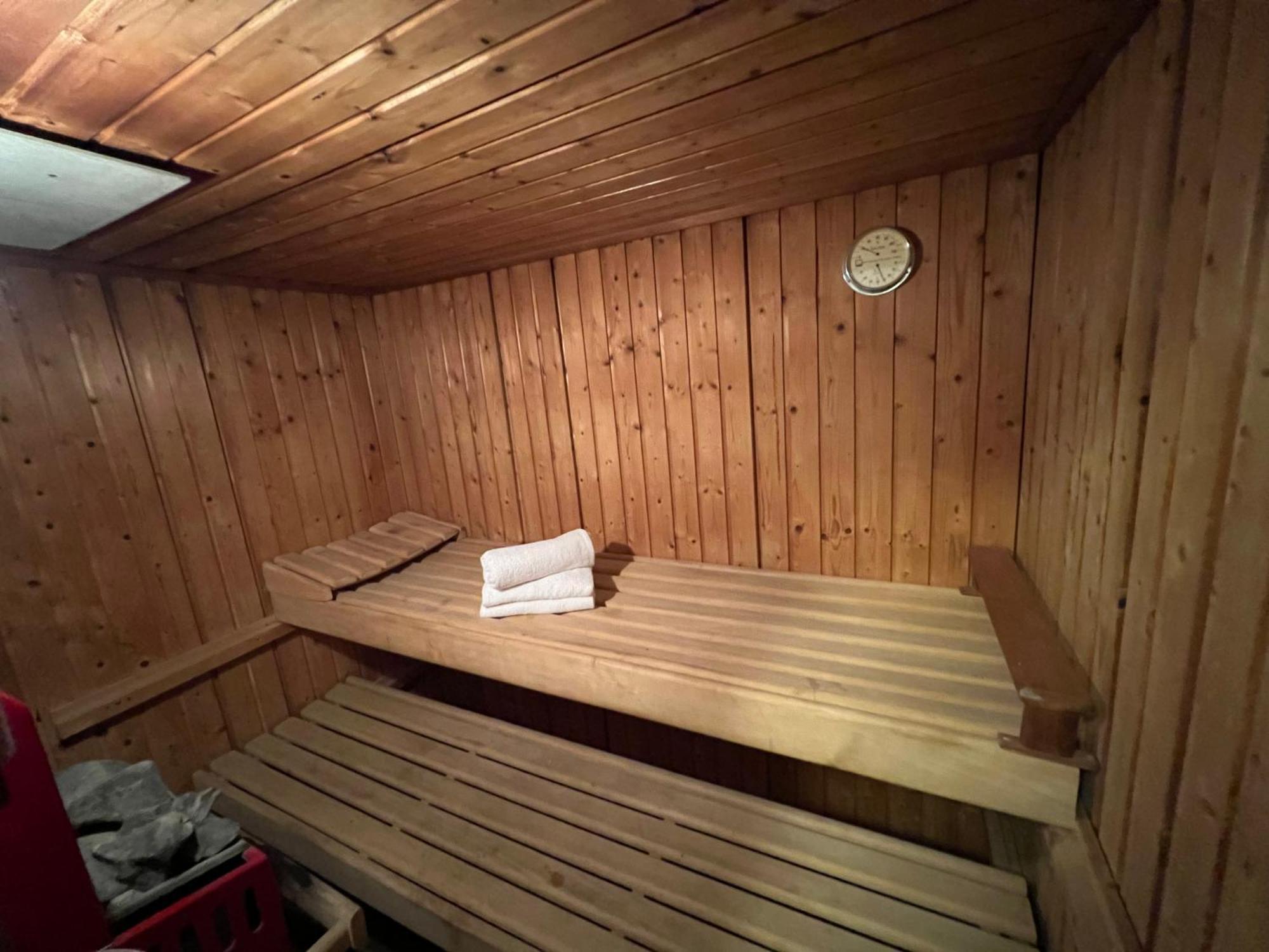 Gasthof Hotel Zur Post Egloffstein ภายนอก รูปภาพ
