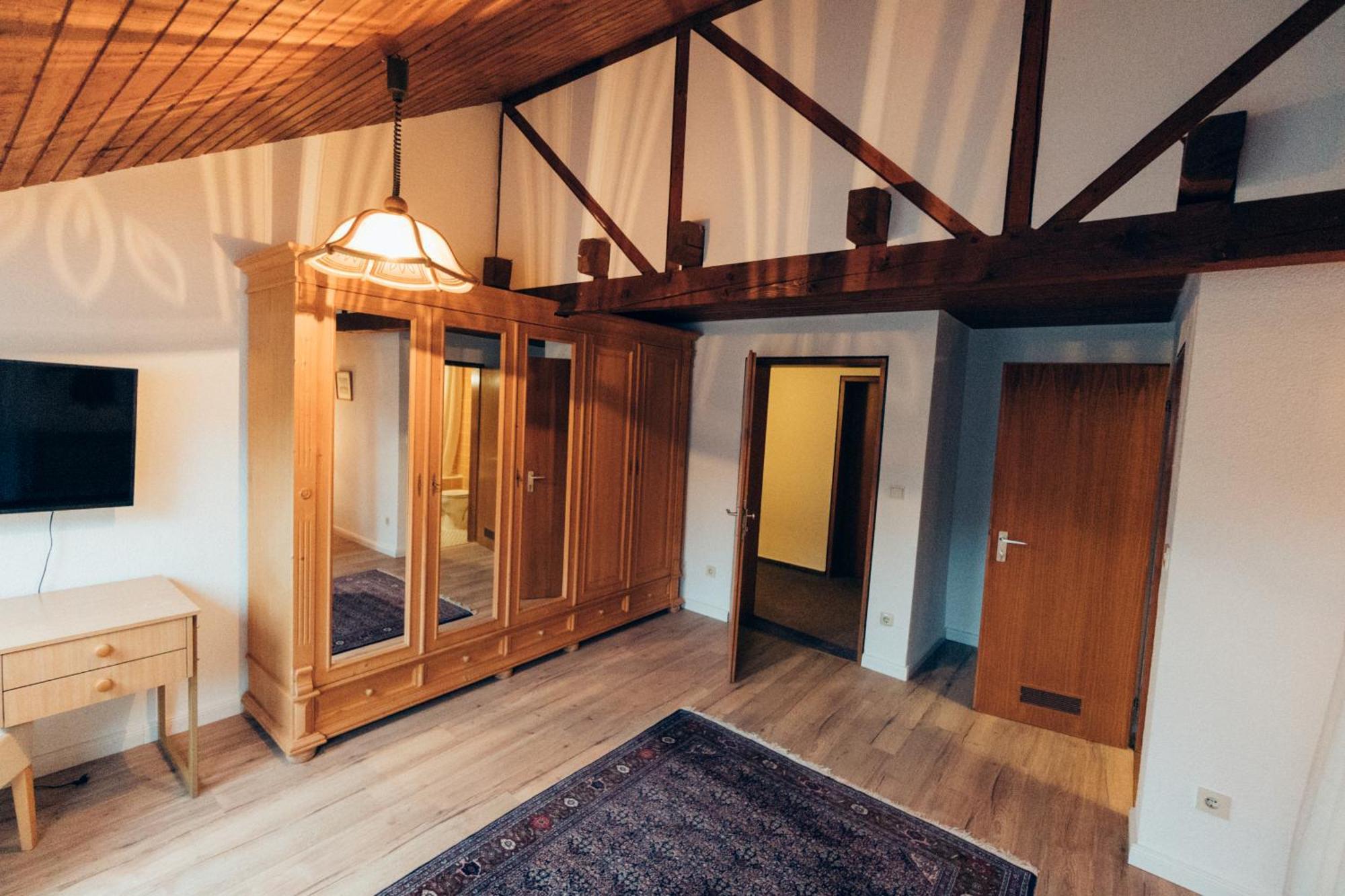 Gasthof Hotel Zur Post Egloffstein ภายนอก รูปภาพ