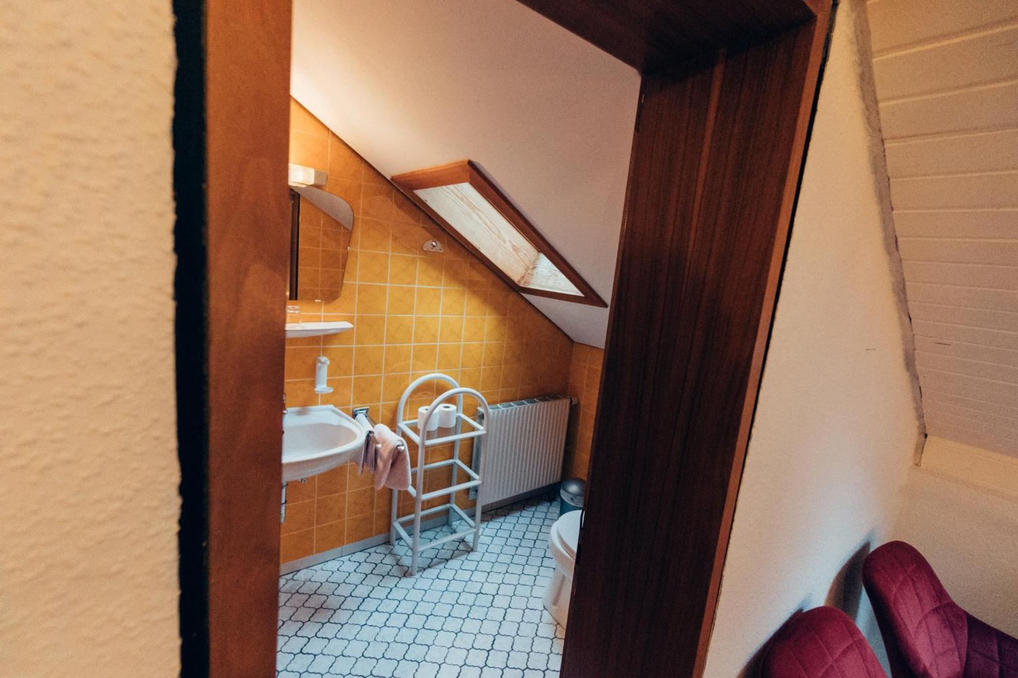 Gasthof Hotel Zur Post Egloffstein ภายนอก รูปภาพ